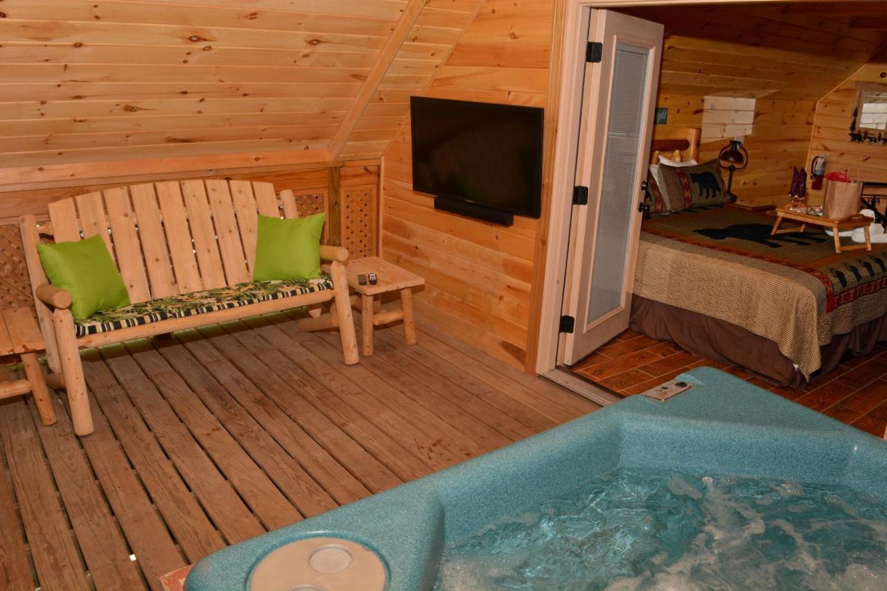 Cupid'S Cabin Гетлинбург Екстериор снимка