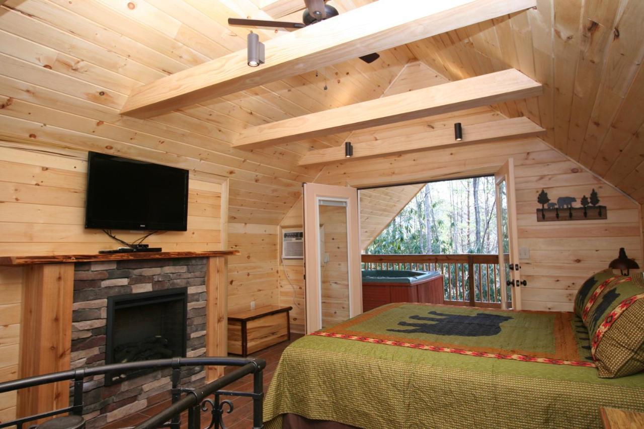 Cupid'S Cabin Гетлинбург Екстериор снимка